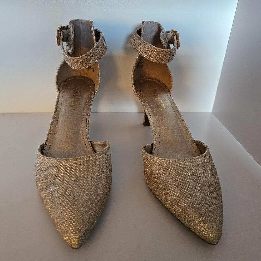 Gold Sparkle Mary Jane Kitten Heels - Size 11 - Picture 3 of 5